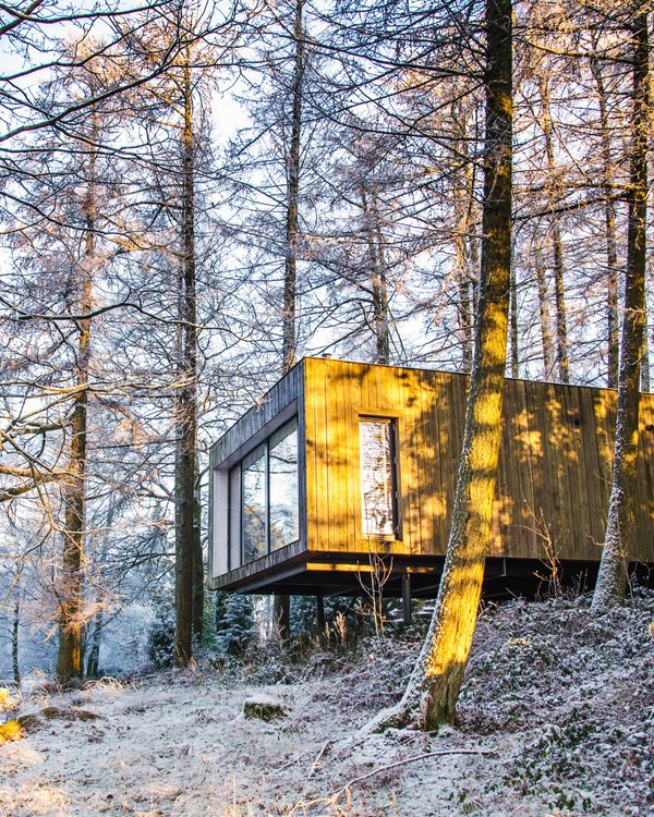 discover cozy cabins perfectly located for trail travel, offering a comfortable and inviting stay surrounded by nature. ideal for hikers and outdoor enthusiasts seeking relaxation after an adventurous day.