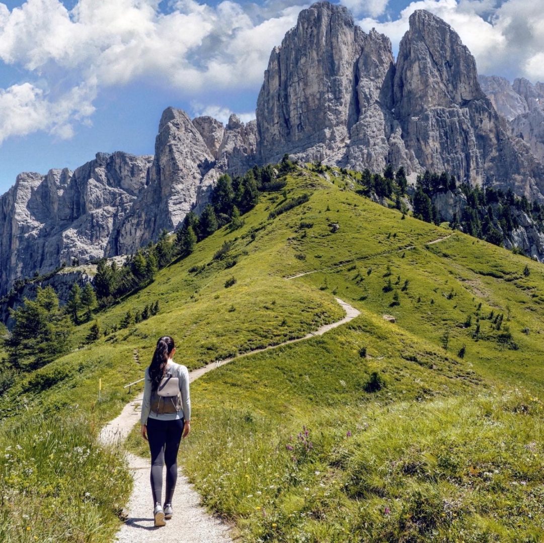 discover luxury trail stays offering unmatched comfort and breathtaking nature views for an unforgettable adventure experience.