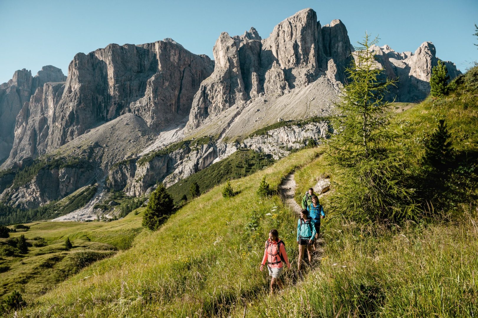 discover unique trails and stays for unforgettable adventures. explore scenic paths and cozy accommodations tailored for nature lovers and travelers seeking one-of-a-kind experiences.